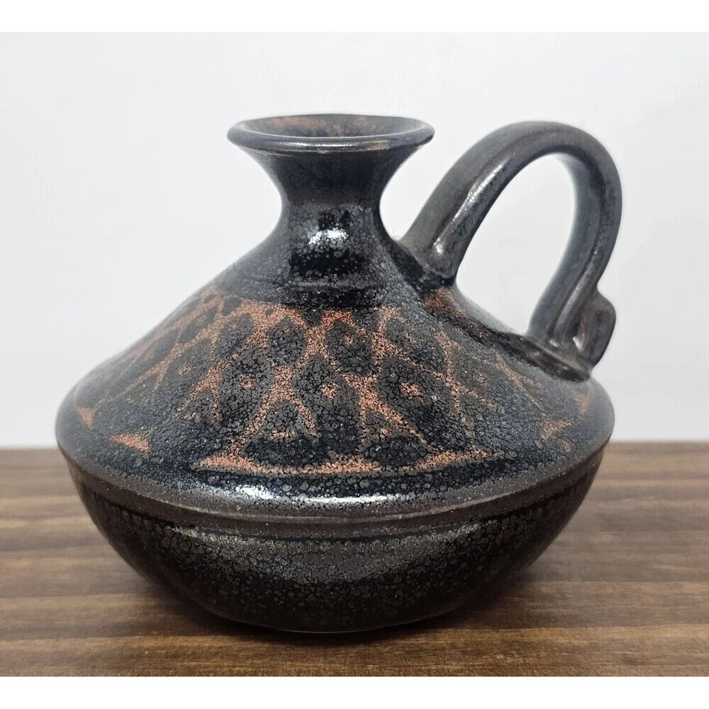 Vintage Artisan Studio Ceramic Clay Pottery Single Stem Bud Holder Signed Vase